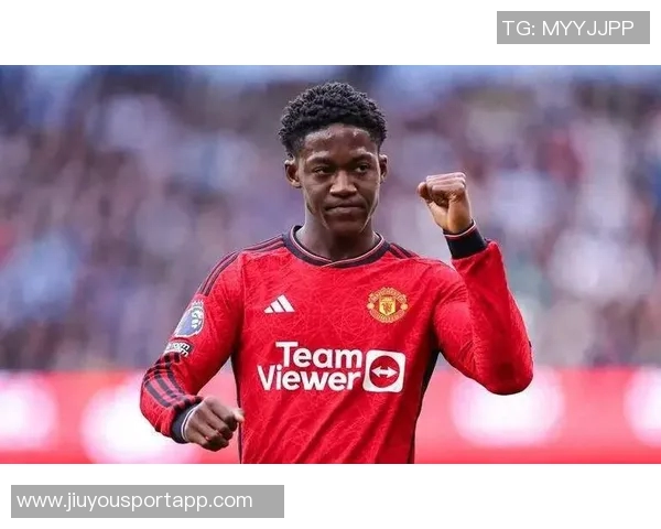 曼联高层坚信梅努未来光明1月份不会出售他