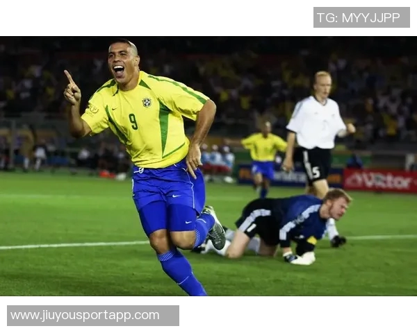 米奇赞卡斯尔表现出色展现极强侵略性打球风格令人惊叹称其为现象级表现