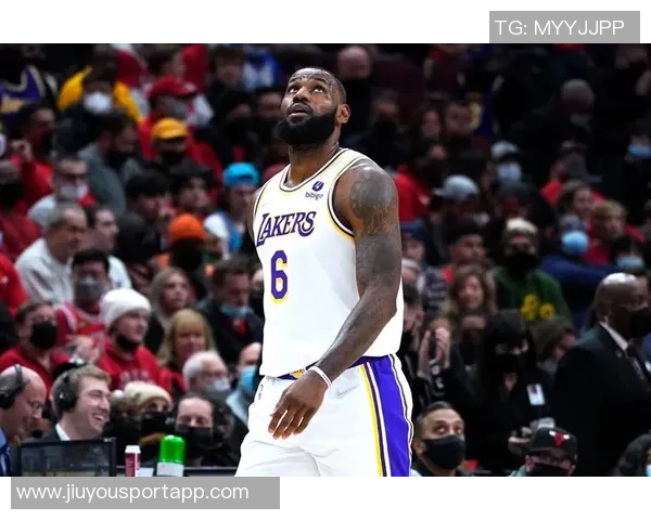 詹姆斯称赞卡鲁索：每支球队都需一位懂得成功与逆境的平稳者