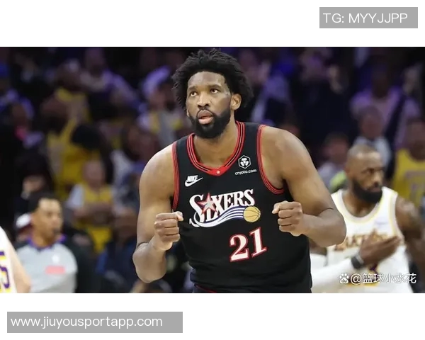 76人客场对阵老鹰恩比德状态回暖有望出战争夺胜利